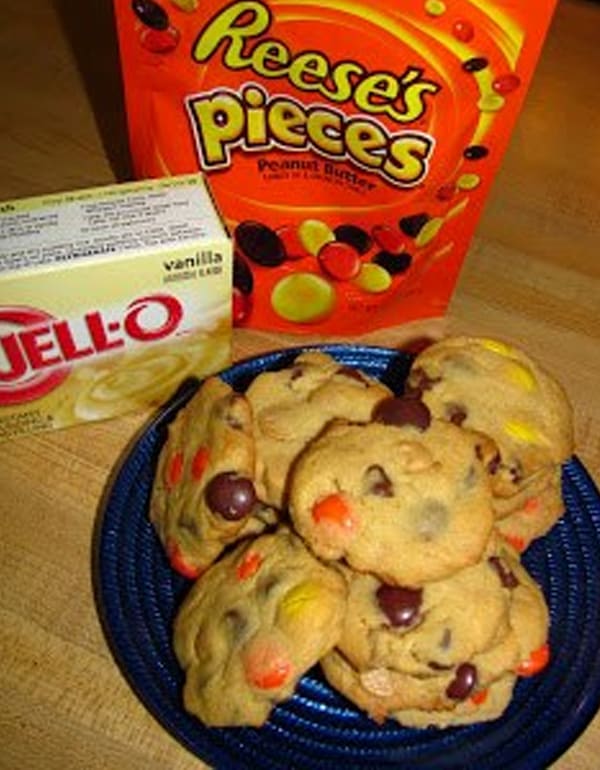 Reese's Peanut Butter Chocolate Pudding Cookies