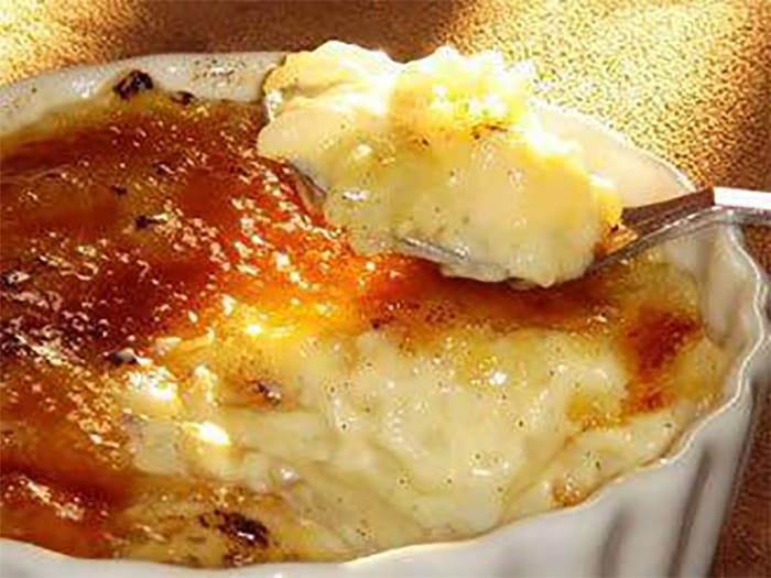 Old fashioned rice pudding