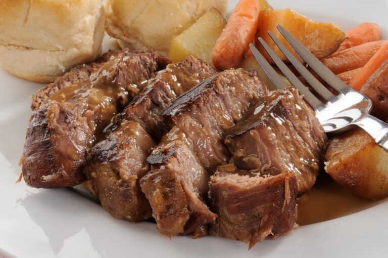 See How Easily You Can Make This Extra Tender Pot Roast! - Cakes And Colors